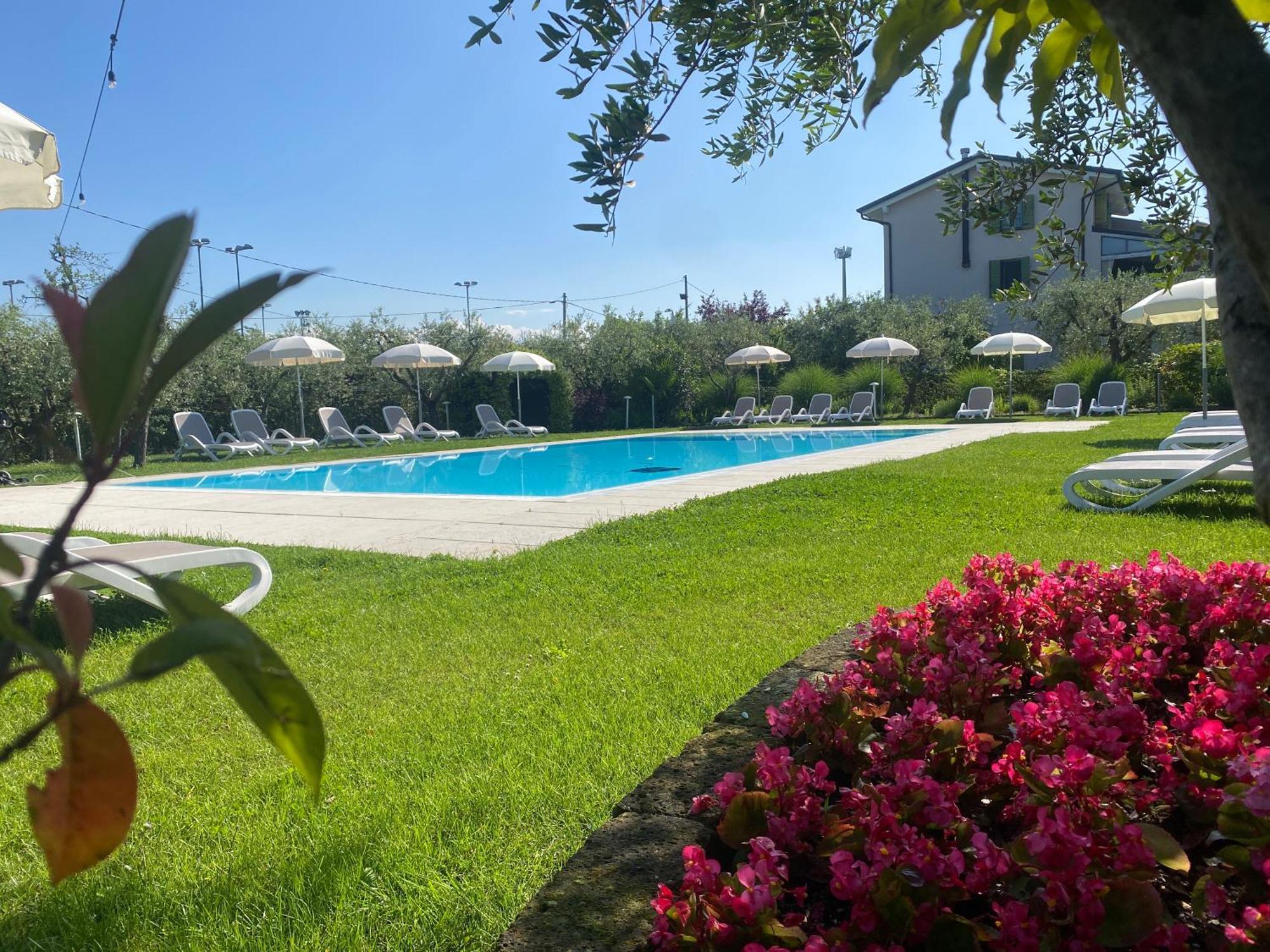 Agricampeggio Oasi Del Garda ラツィーゼ エクステリア 写真